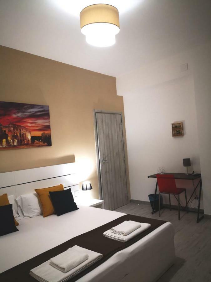 Hotel The Royals à Rome Extérieur photo